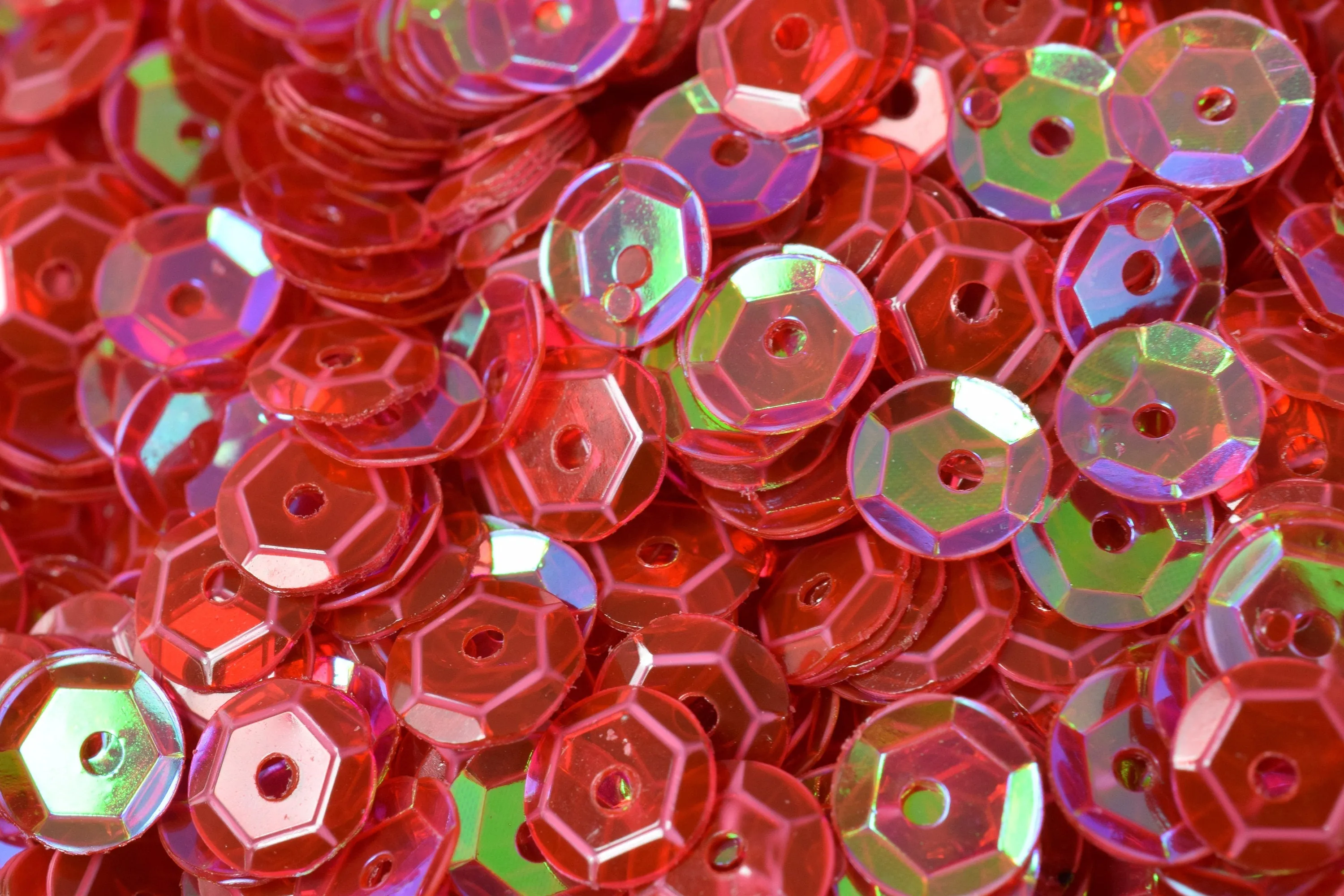 3/4/6mm Translucent Red Cup Iridescent Sheen Round Sequins/Loose Paillettes,Wholesale Sequins,Shimmering Sequin Apparel