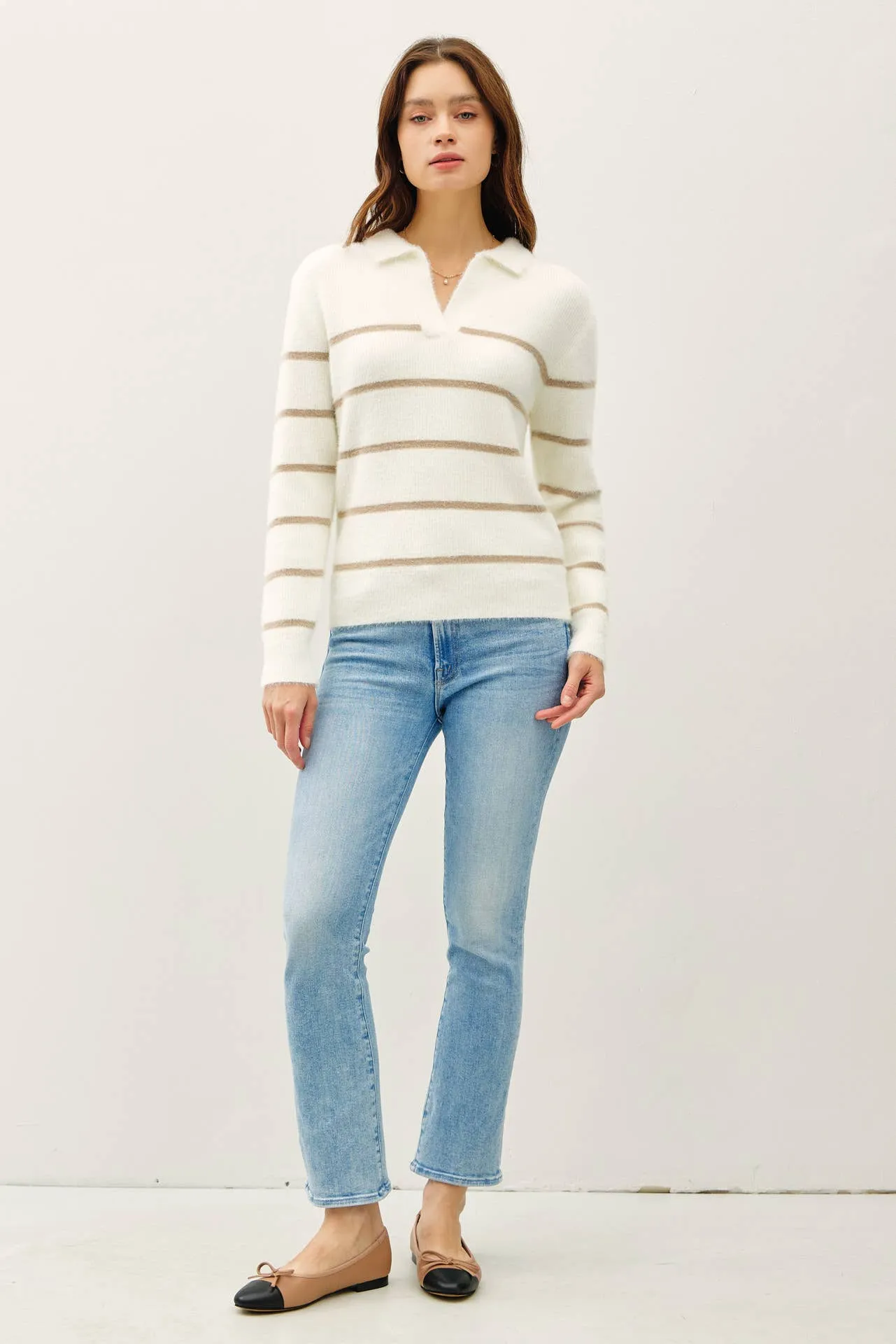 COLLARED FUZZY STRIPED V NECK SWEATER