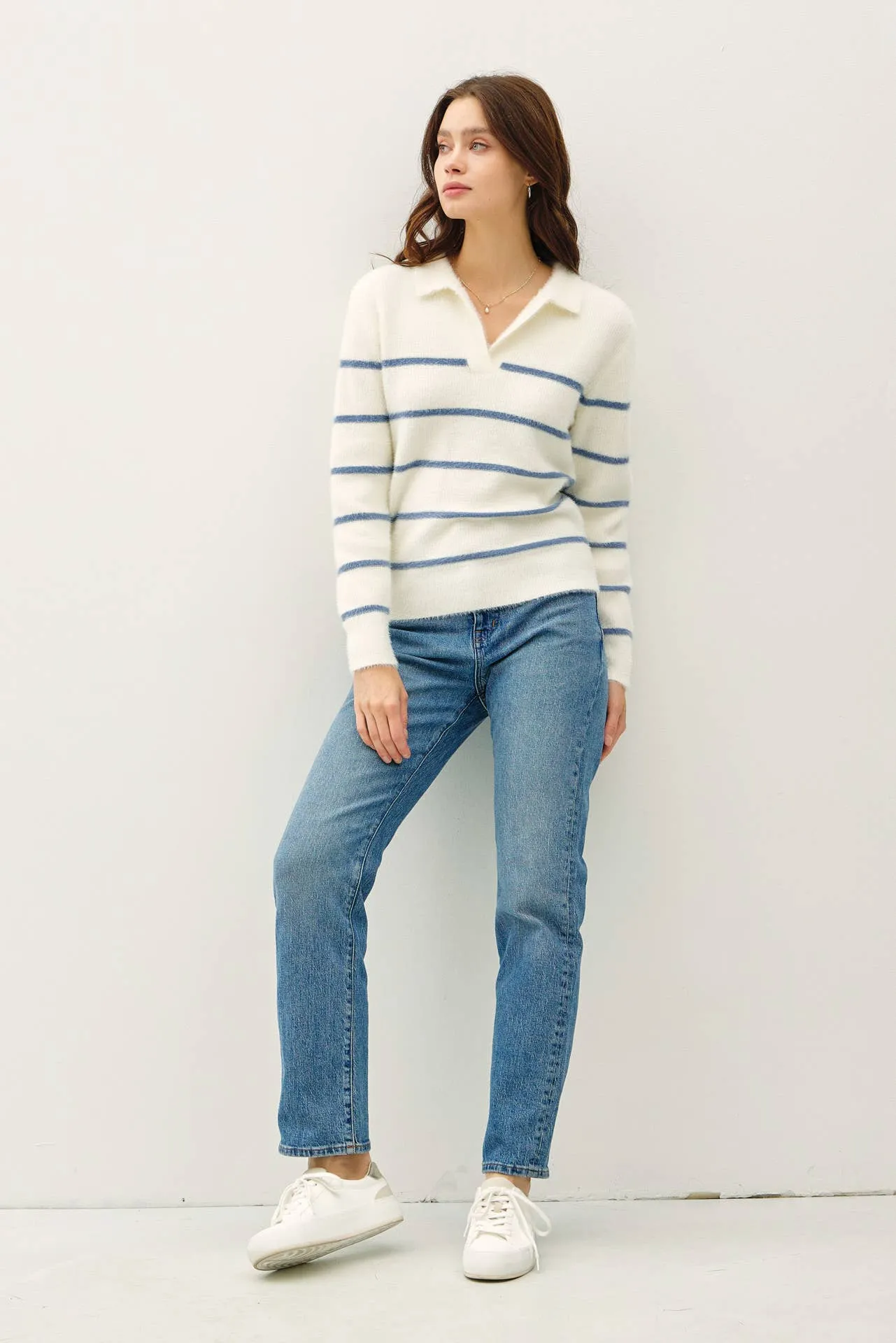 COLLARED FUZZY STRIPED V NECK SWEATER