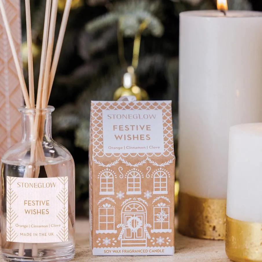 Festive Wishes Scented Mini Candle in Gingerbread House