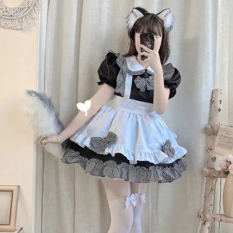 French Maid Cosplay