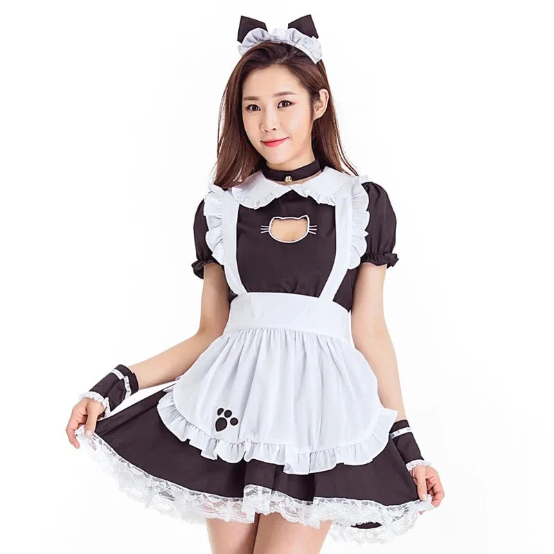 Neko Maid Cafe Cosplay