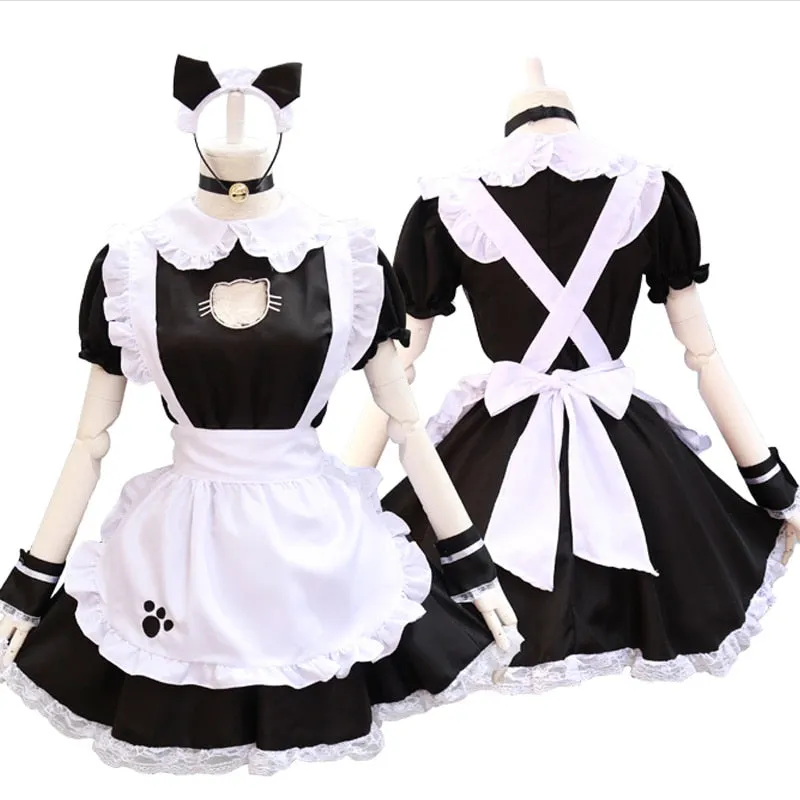 Neko Maid Cafe Cosplay