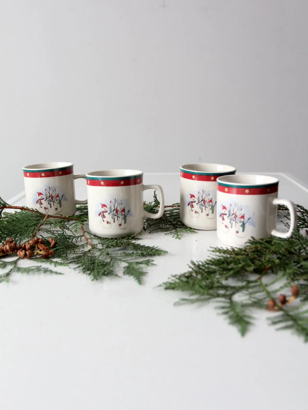 vintage Royal Season Stoneware snowman mugs set of 4